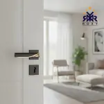 مقبض باب بلون الأسود وذهبي بتصميم فاخر منحني وجودة عالية