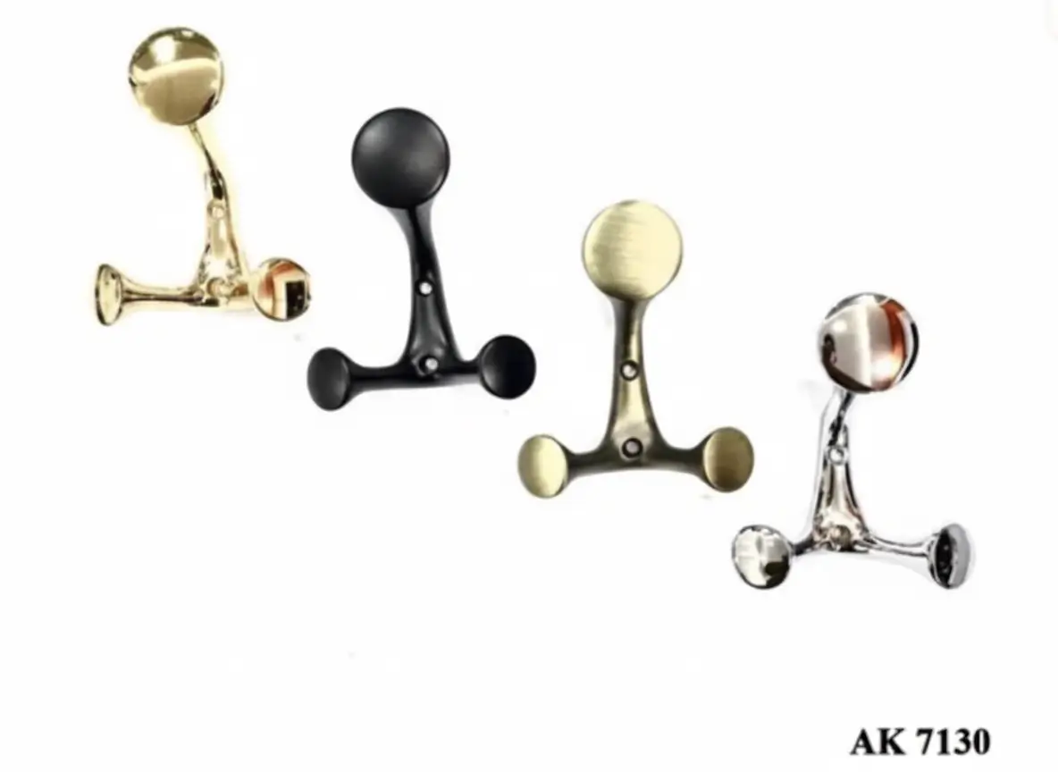 علاقة ملابس  7130