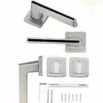 مقبض باب فضي مطفي مع خط اسود  – تصميم عصري