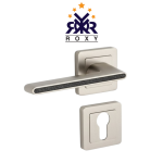 ماسك باب فضي مطفي مع خط اسود  – تصميم عصري