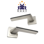 ماسك باب فضي مطفي مع خط اسود  – تصميم عصري